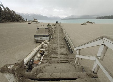 Villa La Angostura cenizas en el muelle de La Brava