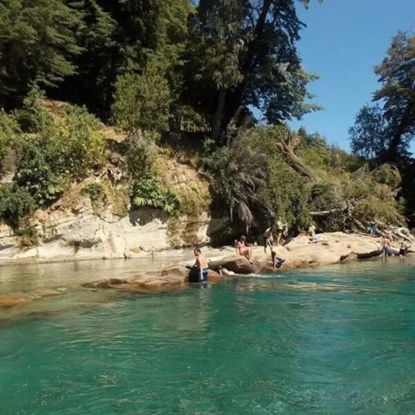 ☀️ Todo es así de hermoso en El Bolsón, Río Negro 🤩Ph 📷 turismoelbolson
